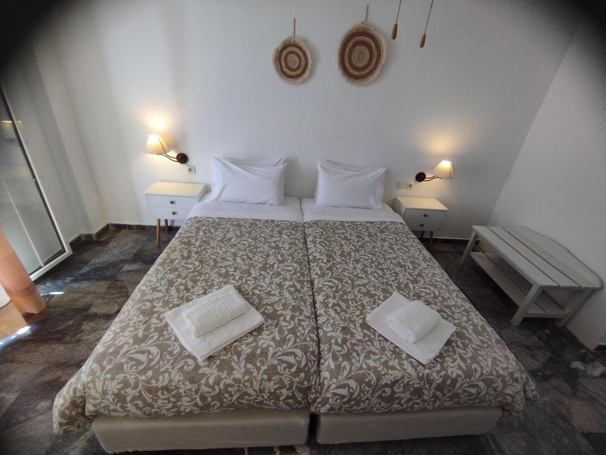 Marisini Sea View Aparthotel บาทซี ภายนอก รูปภาพ