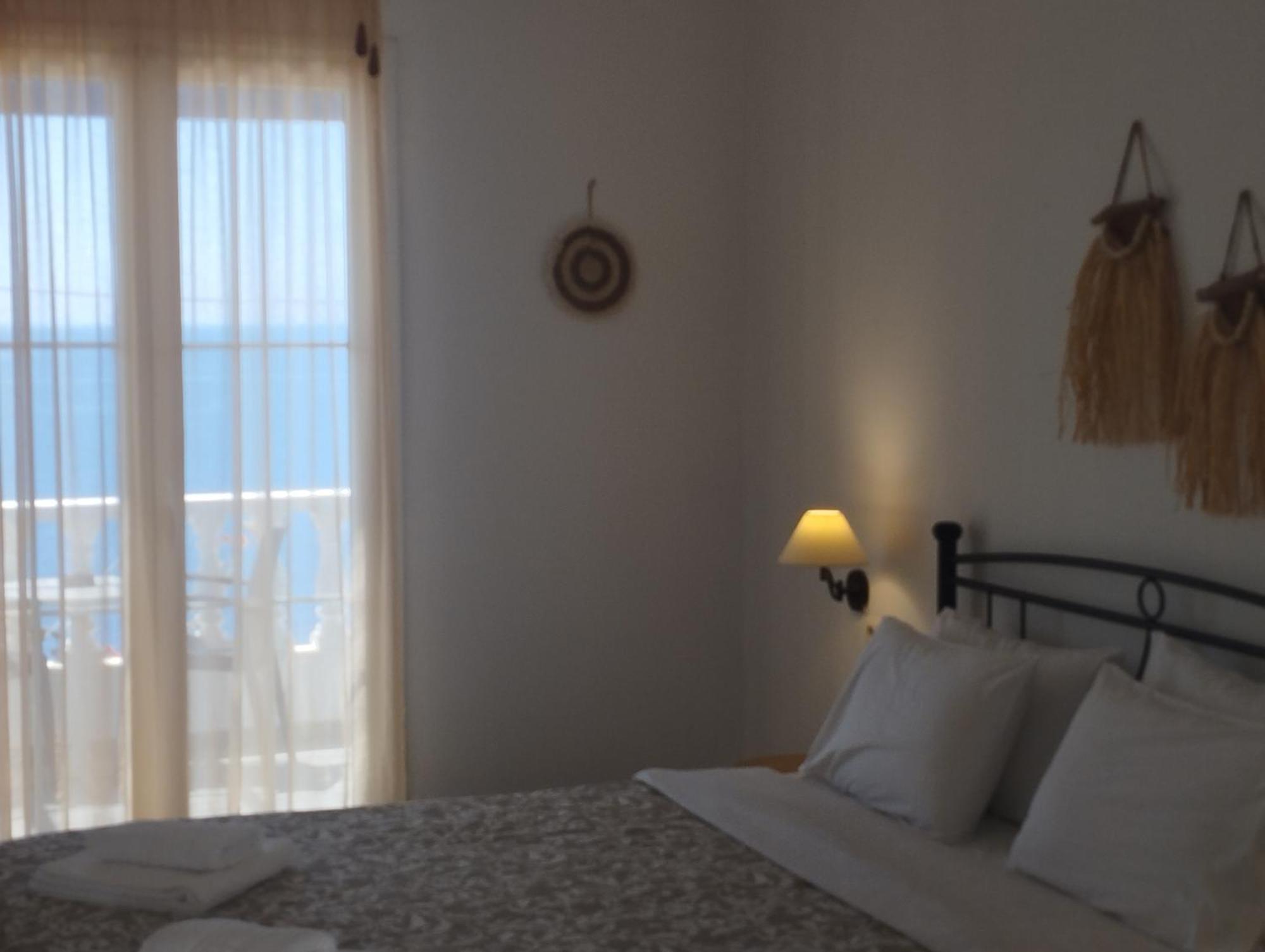 Marisini Sea View Aparthotel บาทซี ภายนอก รูปภาพ
