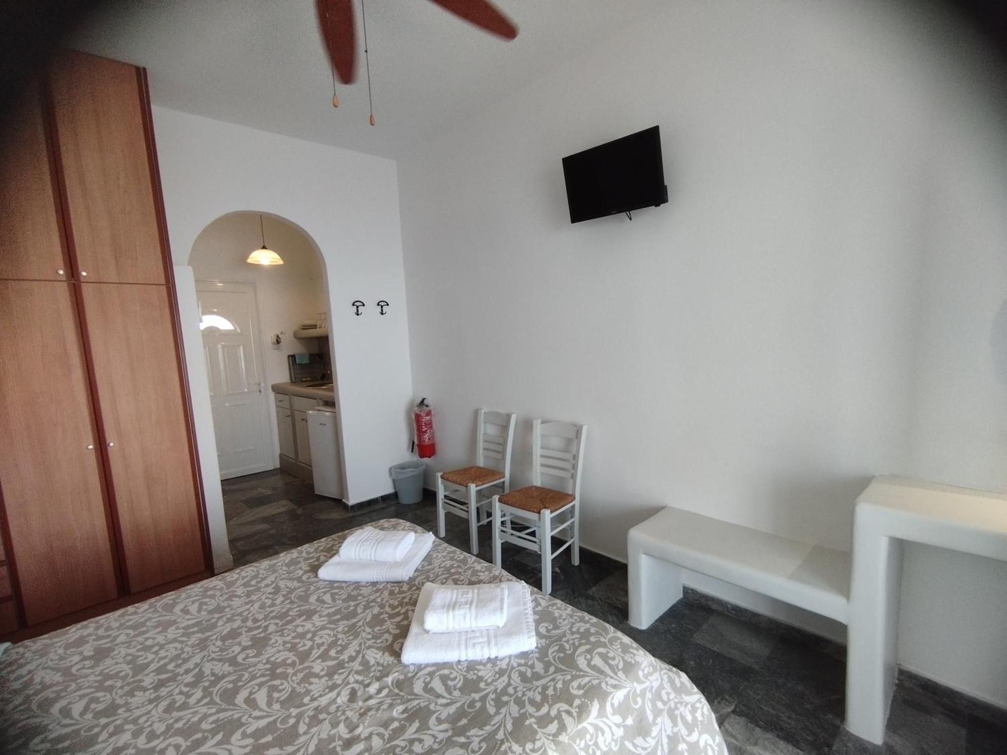 Marisini Sea View Aparthotel บาทซี ภายนอก รูปภาพ